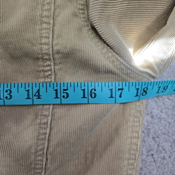 ABERCROMBIE & FITCH Camel Corduroy Jacket. Size Medium - Picture 10 of 11